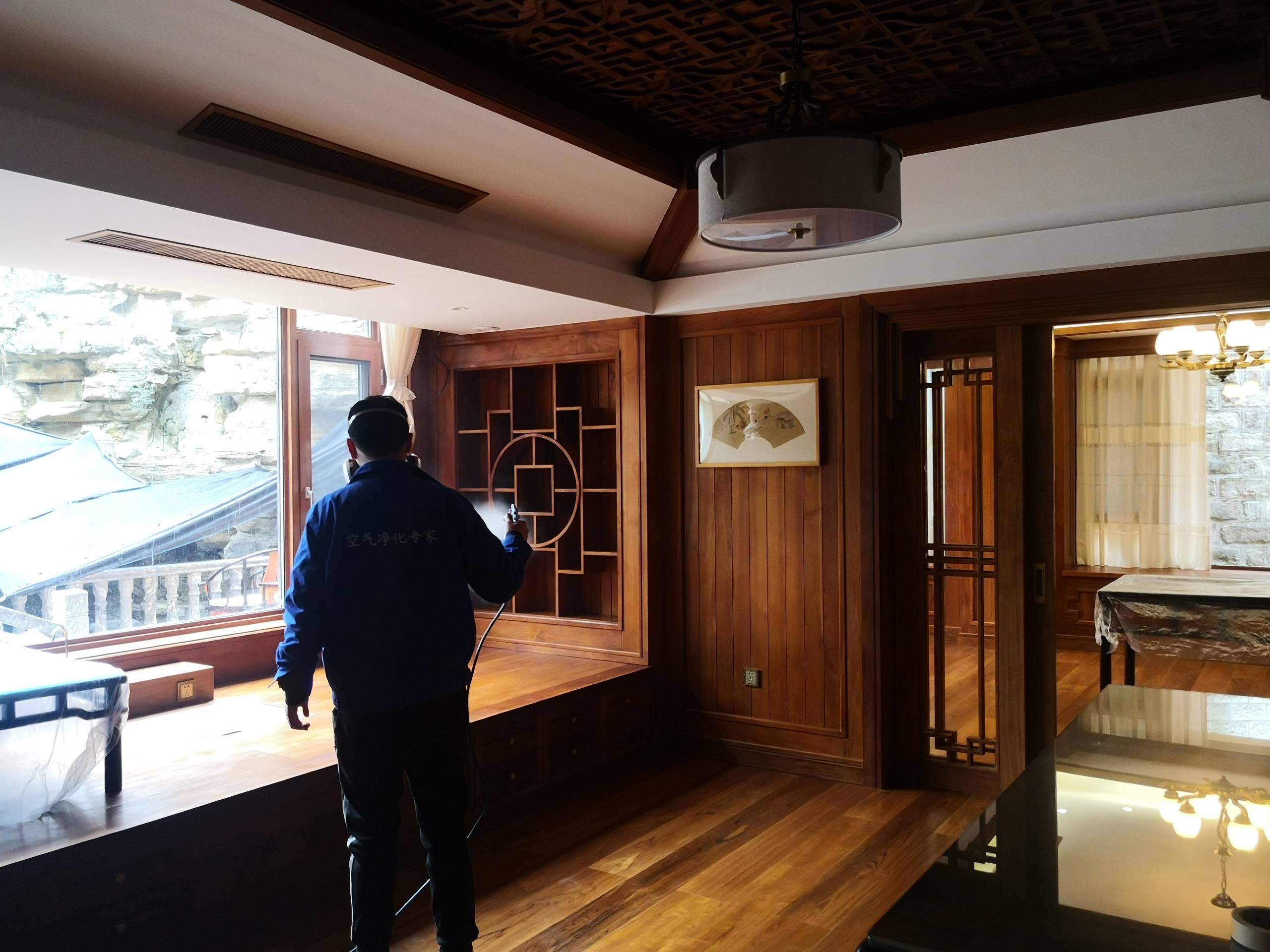 �·�����ȩ��˾